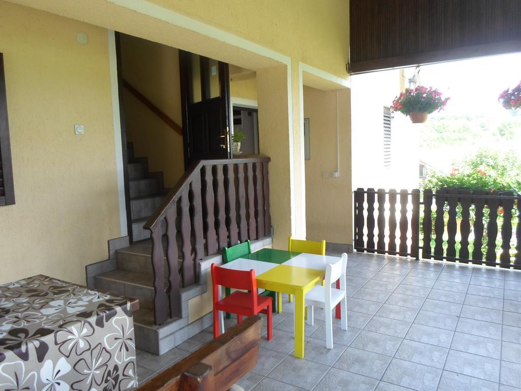 Apartment House Petra *